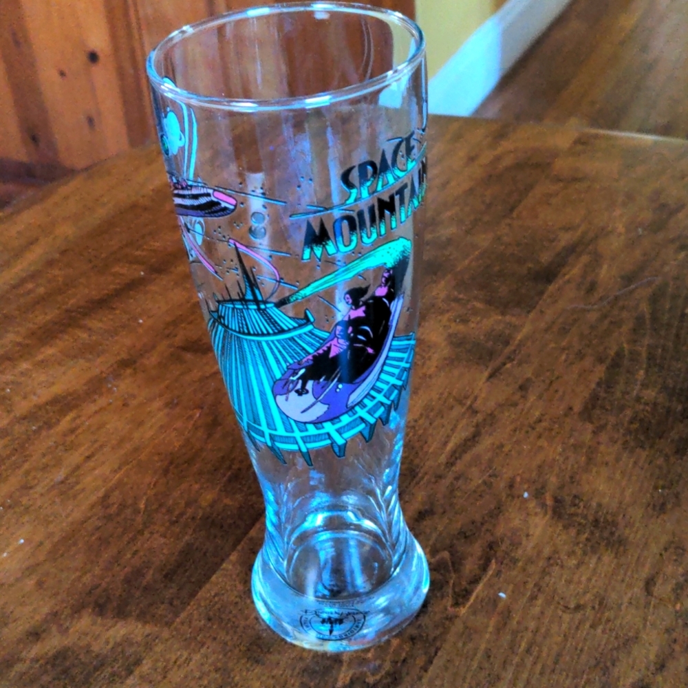 WDW Space Mountain pilsner glass 9 inches tall